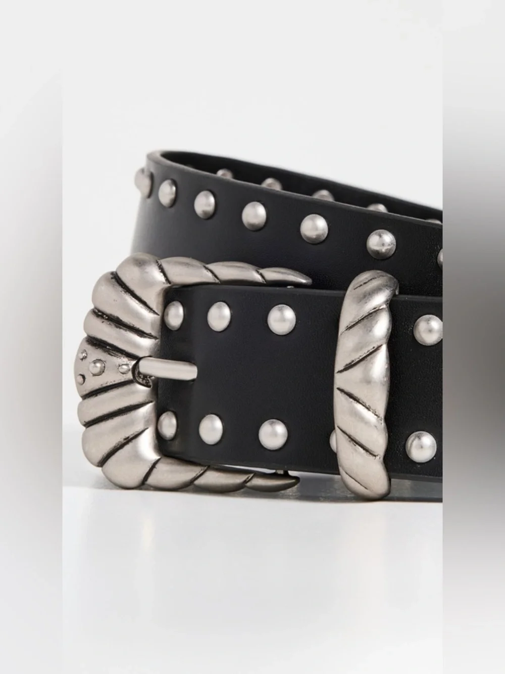 Good American Studded Western Shell Belt